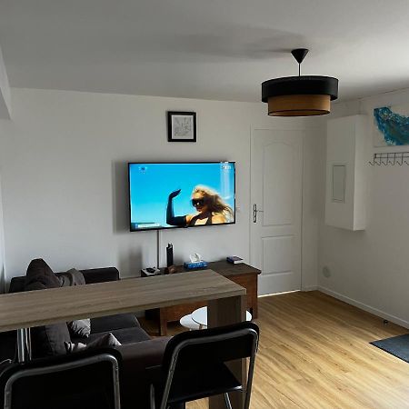 Lcy Home - Superbe Appartement De Plein Pied Mantes-la-Ville Exterior photo
